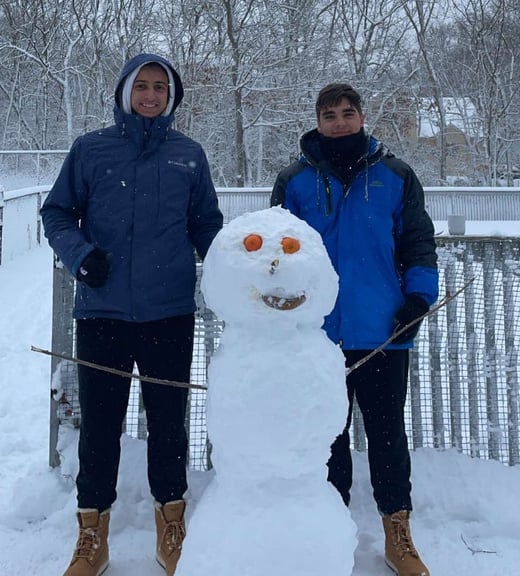 HS Winners Eduardo e Menesez_24 and Daniel Arcari_23 Snow Figure